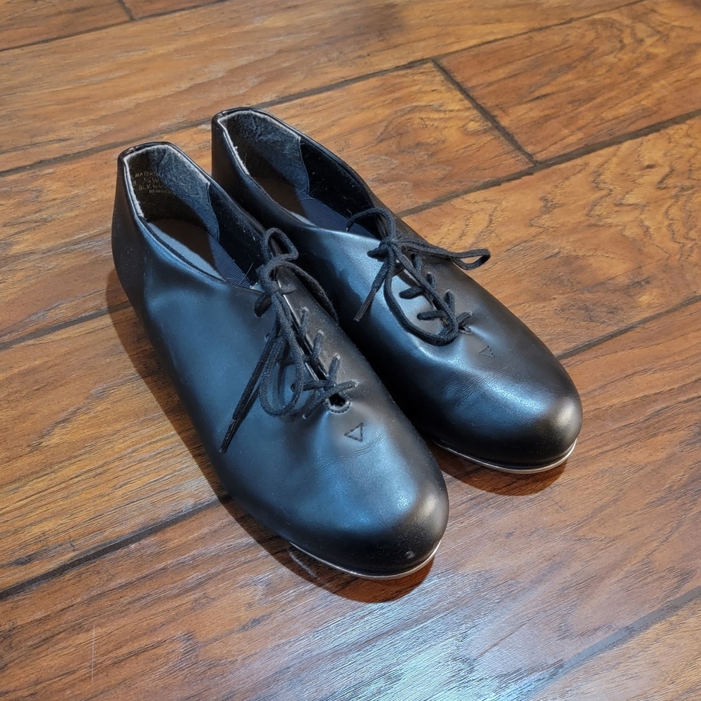 Capezio tap shoes